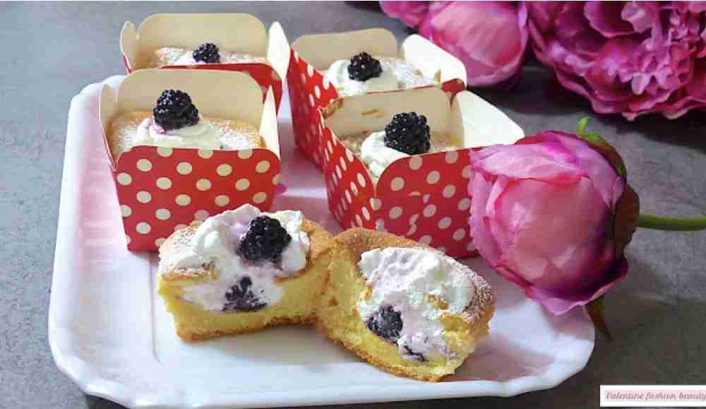 Chiffon cupcakes ripieni di panna