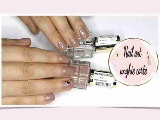 Video Tutorial Nail Art Unghie Corte