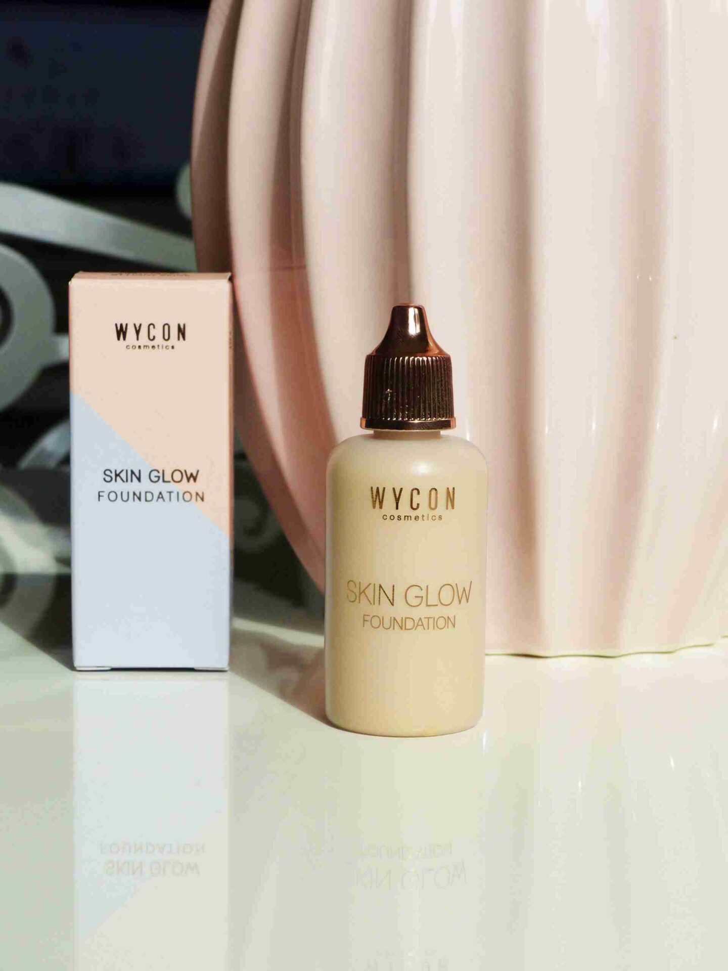 Wycon Skin Glow Foundation: Fondotinta ultra liquido effetto luminoso