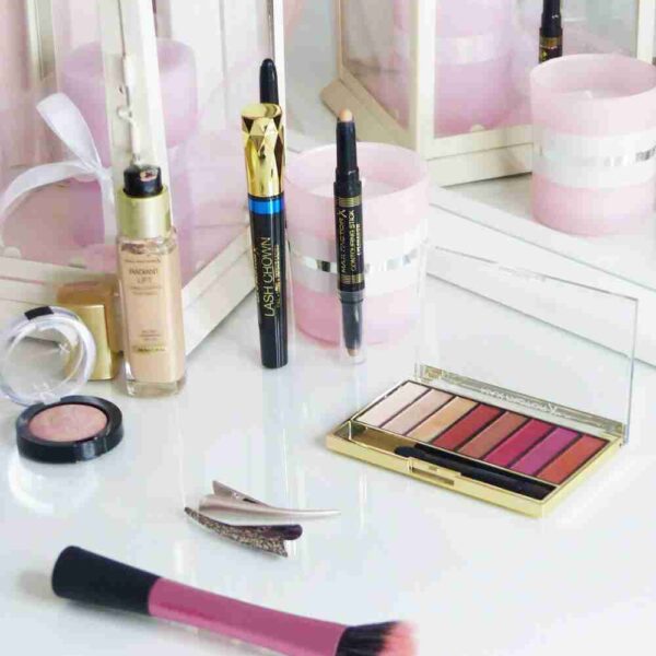Look natural glam con Max Factor