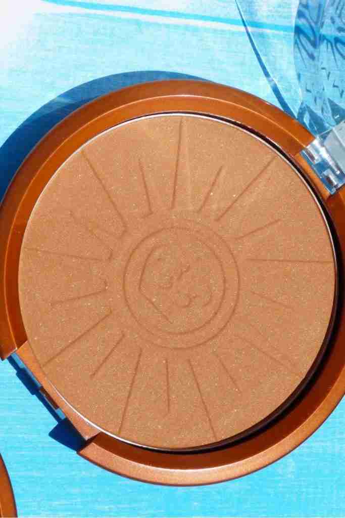 Maxi Terra Sun ShimmerTropical Vibes Rimmel London