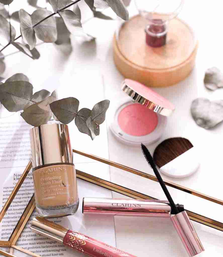 Nuovo fondotinta liquido Clarins Everlasting youth fluid