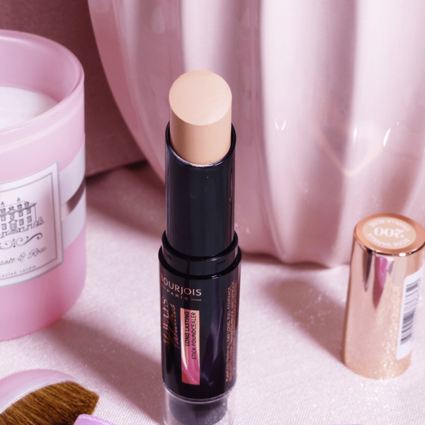 Stick Always Fabulous Foundcealer di Bourjois