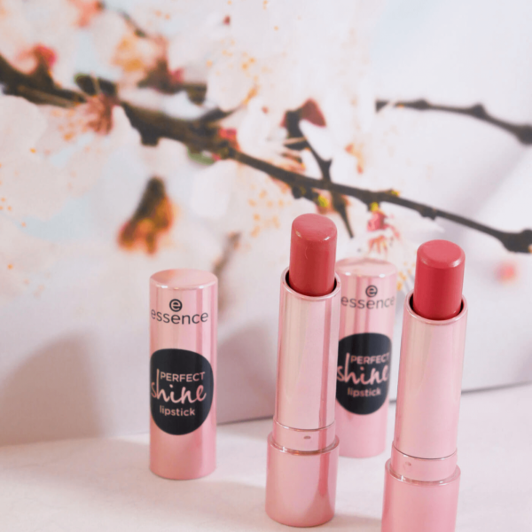 Essence Perfect Shine Lipstick