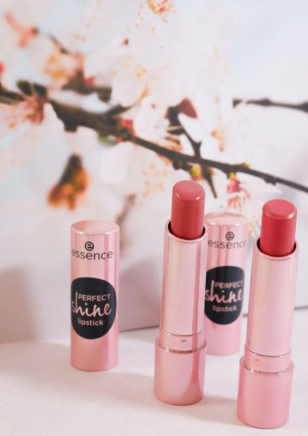 Essence Perfect Shine Lipstick