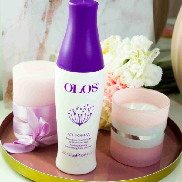 Olos AGE POSITIVE detergente trasformista di giovinezza viso