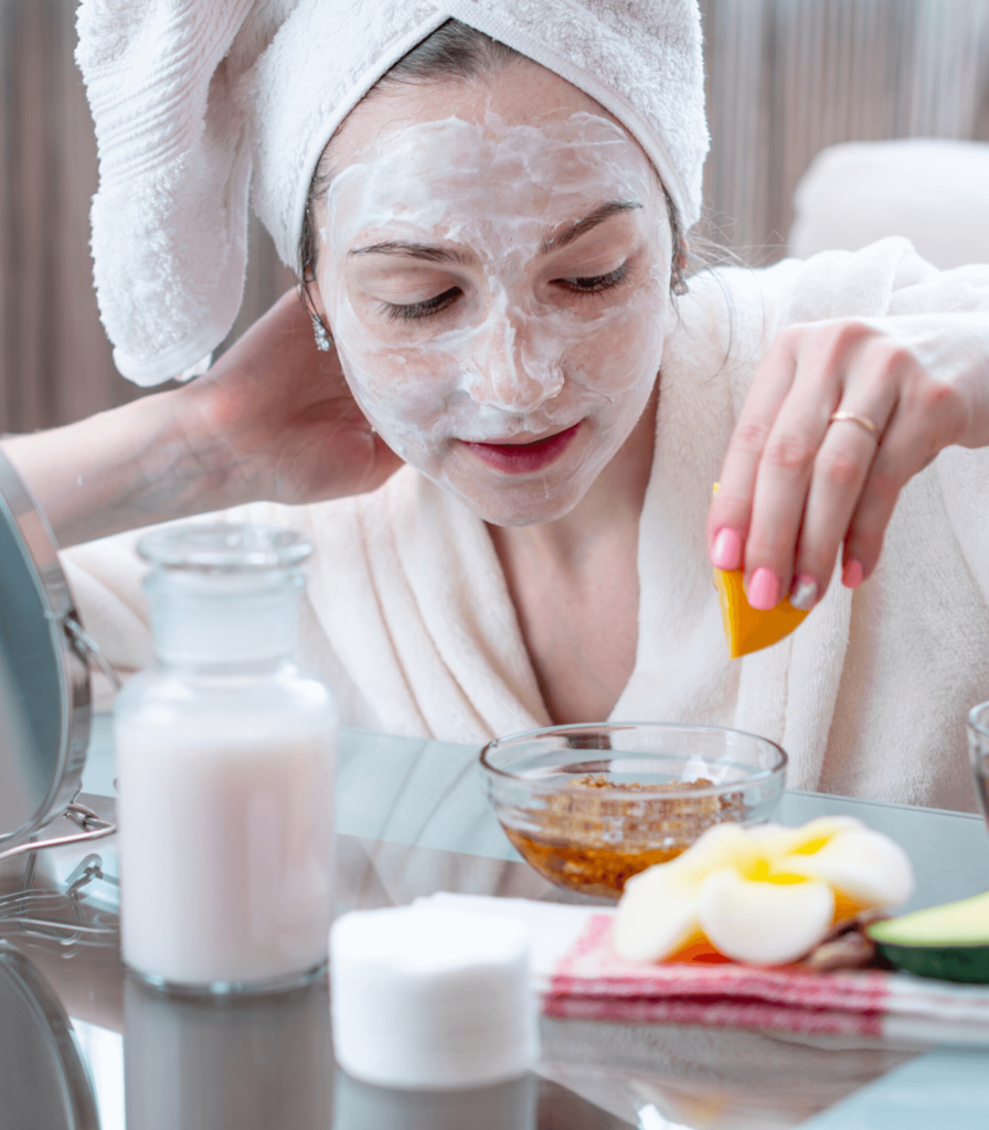Maschera viso fatta in casa all’uva e mandorle