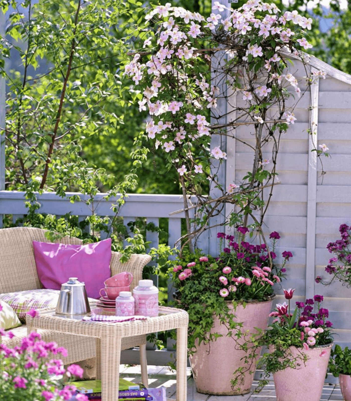 Tante idee per arredare il balcone