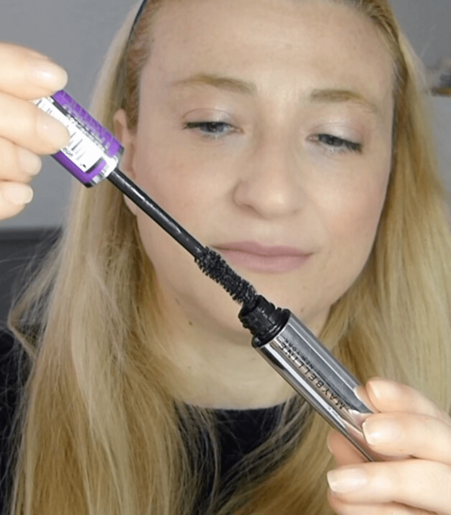 The Falsies Lash Lift di Maybelline mascara volumizzante allungante