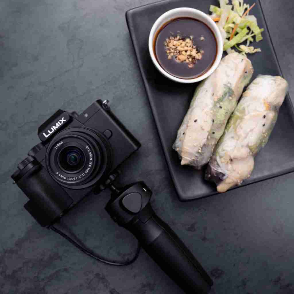 Nuova Panasonic Lumix G 100 la Mirrorless dedicata ai blogger e vlogger