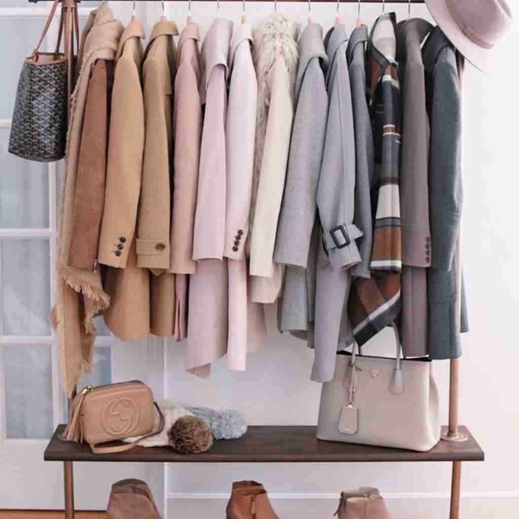 Come organizzare il guardaroba perfetto
