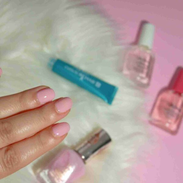 Nude&Care Sally Hansen: I nuovi Smalti dai toni nude e naturali