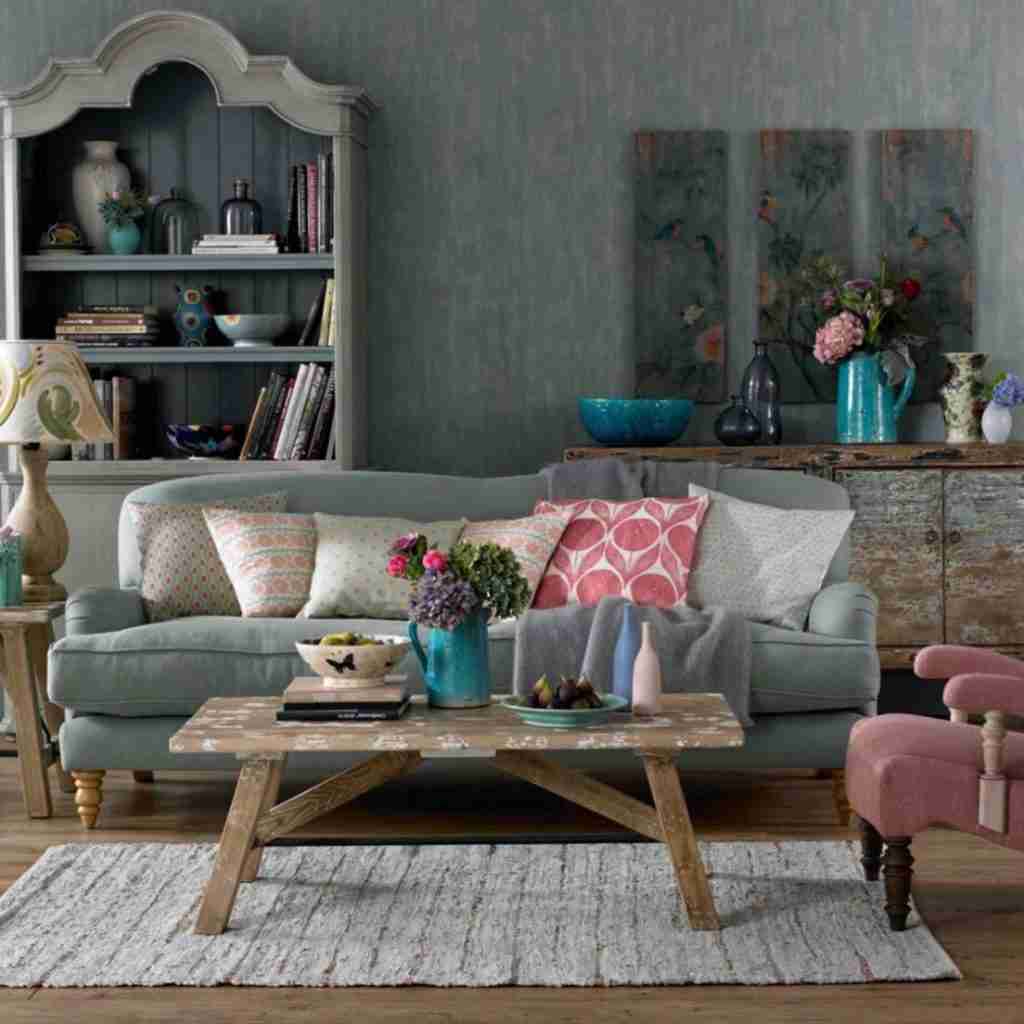 Come arredare il salotto in stile shabby chic