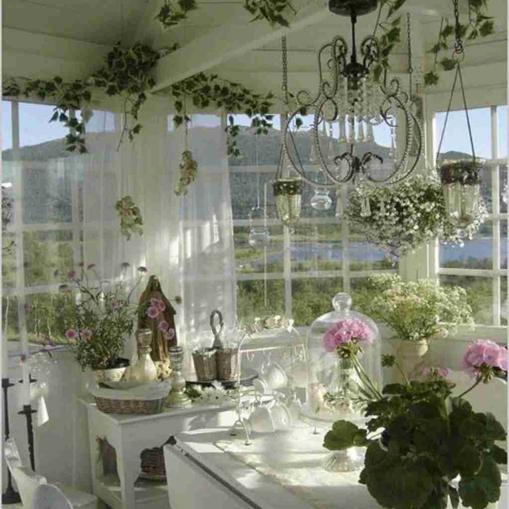 Come arredare il salotto in stile shabby chic
