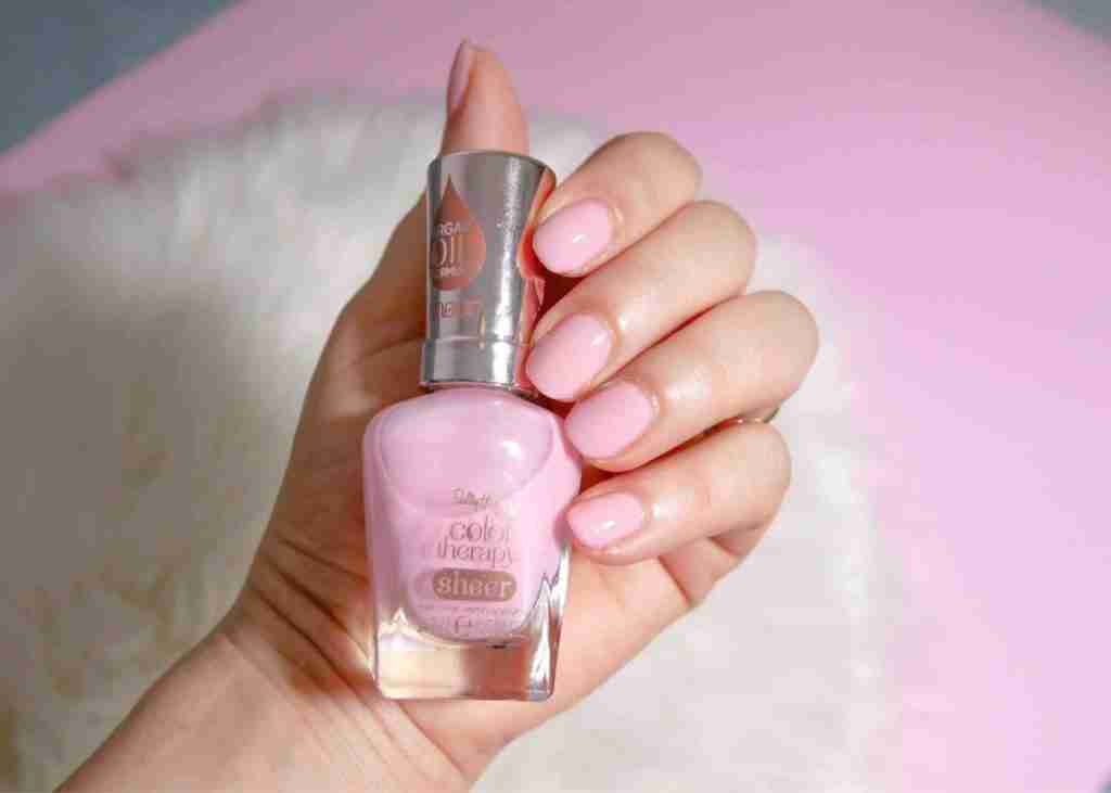 Nude&Care Sally Hansen: I nuovi Smalti dai toni nude e naturali