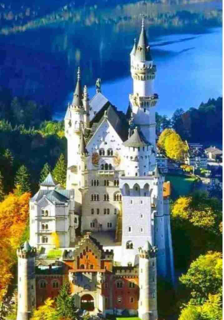 Il castello di Neuschwanstein