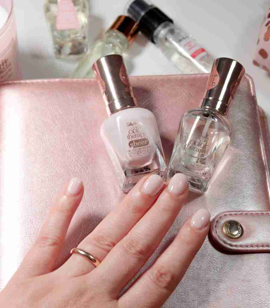 Manicure perfetta anche in casa con Sally Hansen