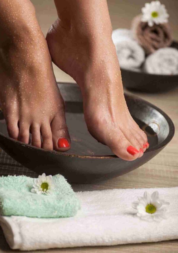 Scrub allo zucchero di canna per i piedi