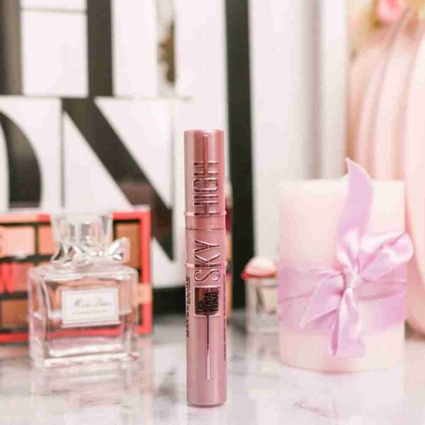 Maybelline Mascara Ciglia Sensazionali Sky High, Volumizzante e Allungante