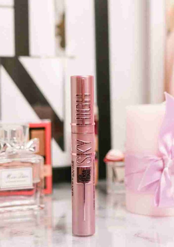 Maybelline Mascara Ciglia Sensazionali Sky High, Volumizzante e Allungante