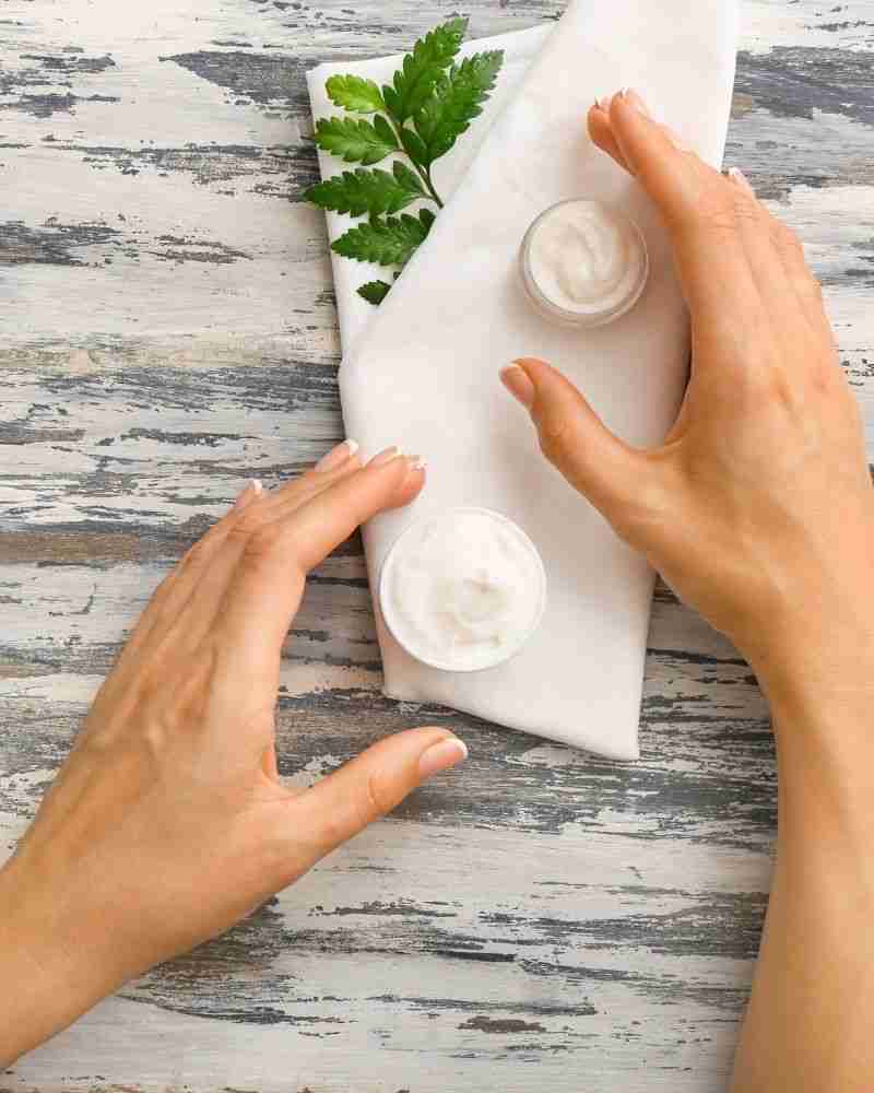 Crema naturale per mani screpolate