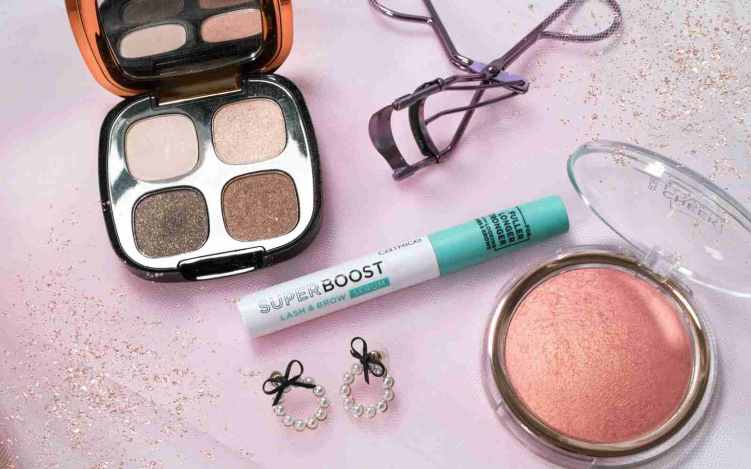 Catrice Super Boost Siero Ciglia & Sopracciglia 1 Catrice Super Boost Siero Ciglia & Sopracciglia
