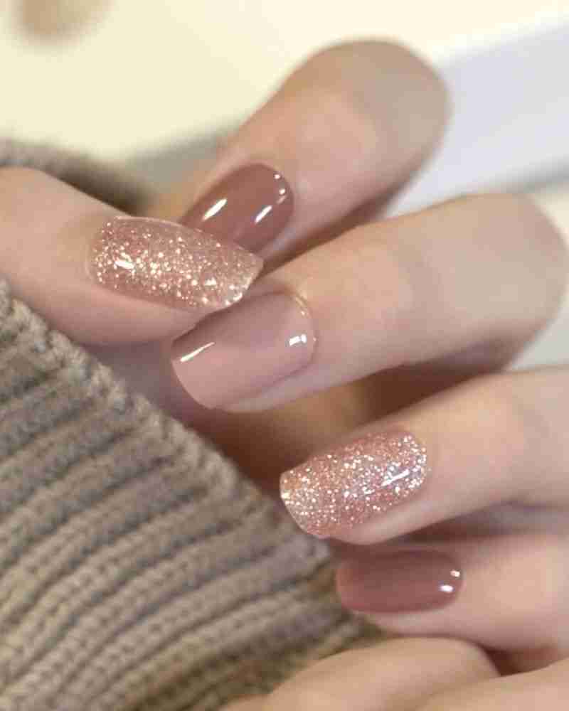 Smalti nude: i colori più belli