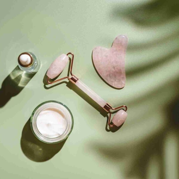 Gua Sha e Face Roller cosa sono e perché piacciono tanto