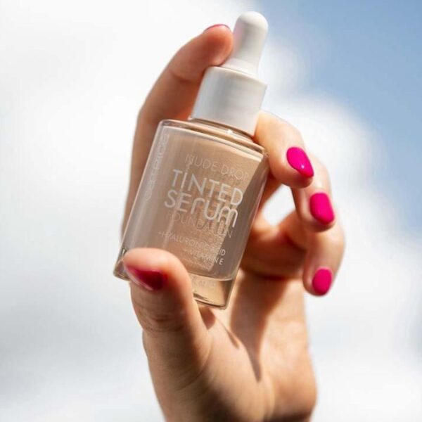 Nude Drop Fondotinta in siero Catrice