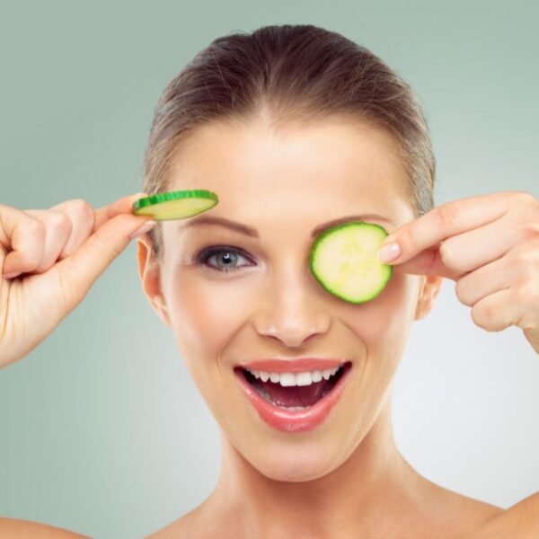 Rimedi naturali per occhiaie e occhi gonfi