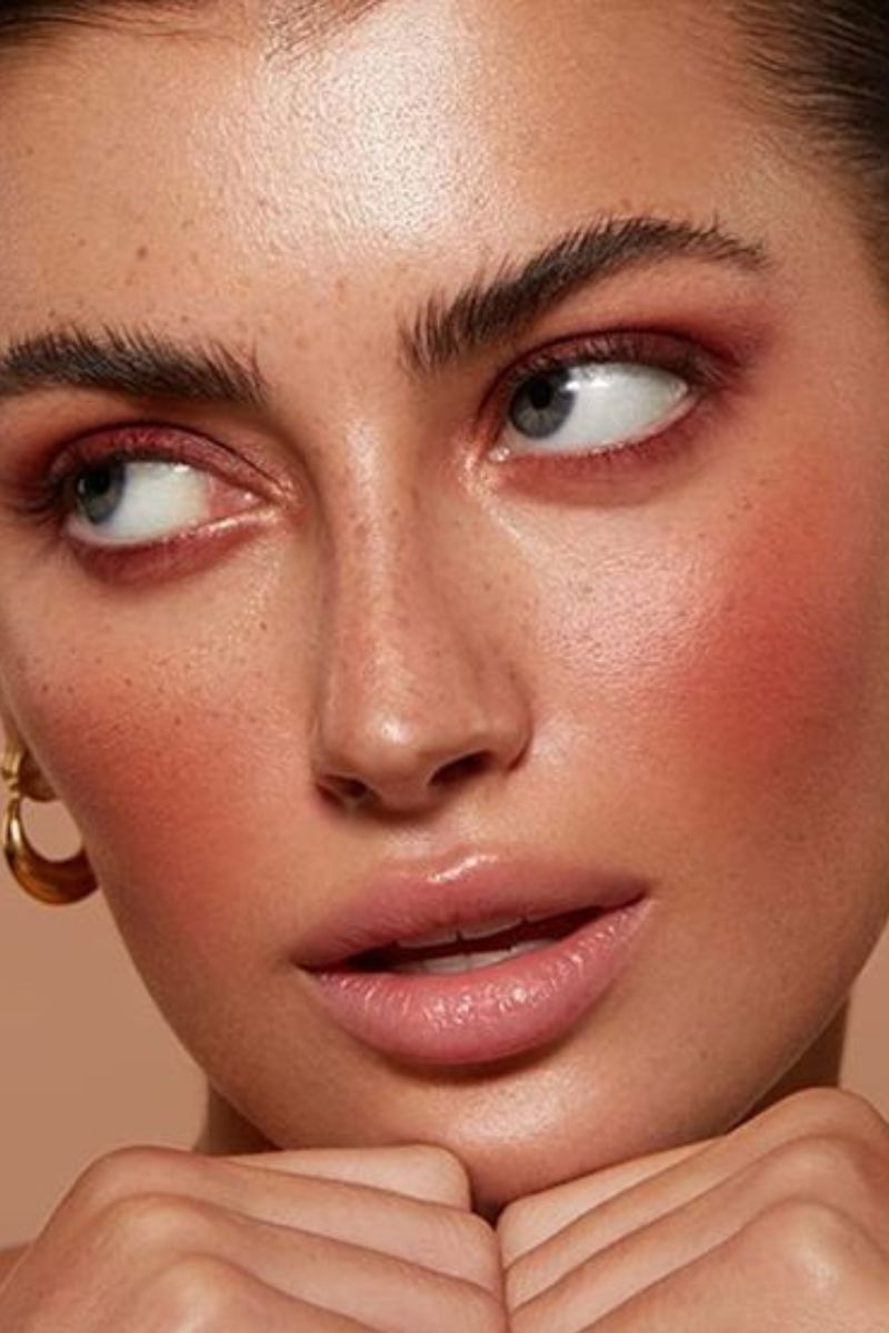 Tutte pazze per il sunburnt: il blush effetto scottatura