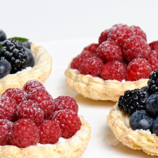 Crostatine di sfoglia alla frutta